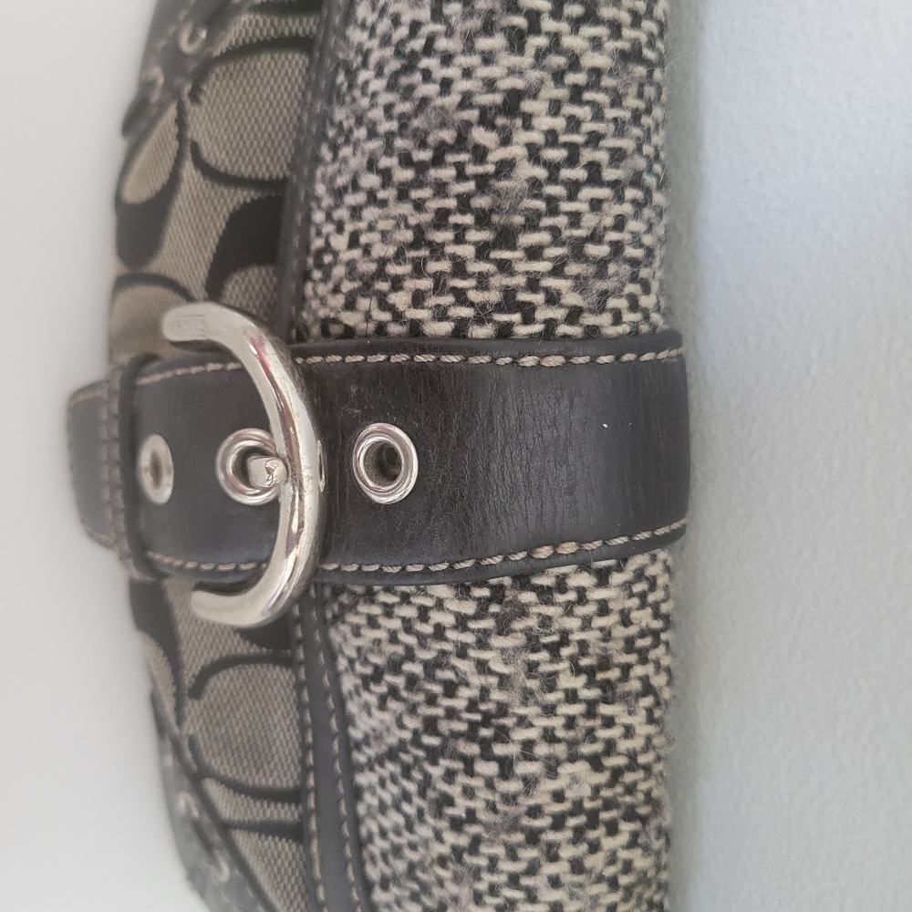 COACH Vintage Signature Soho Wool Flap Wristlet-RARE - Picture 3 of 10